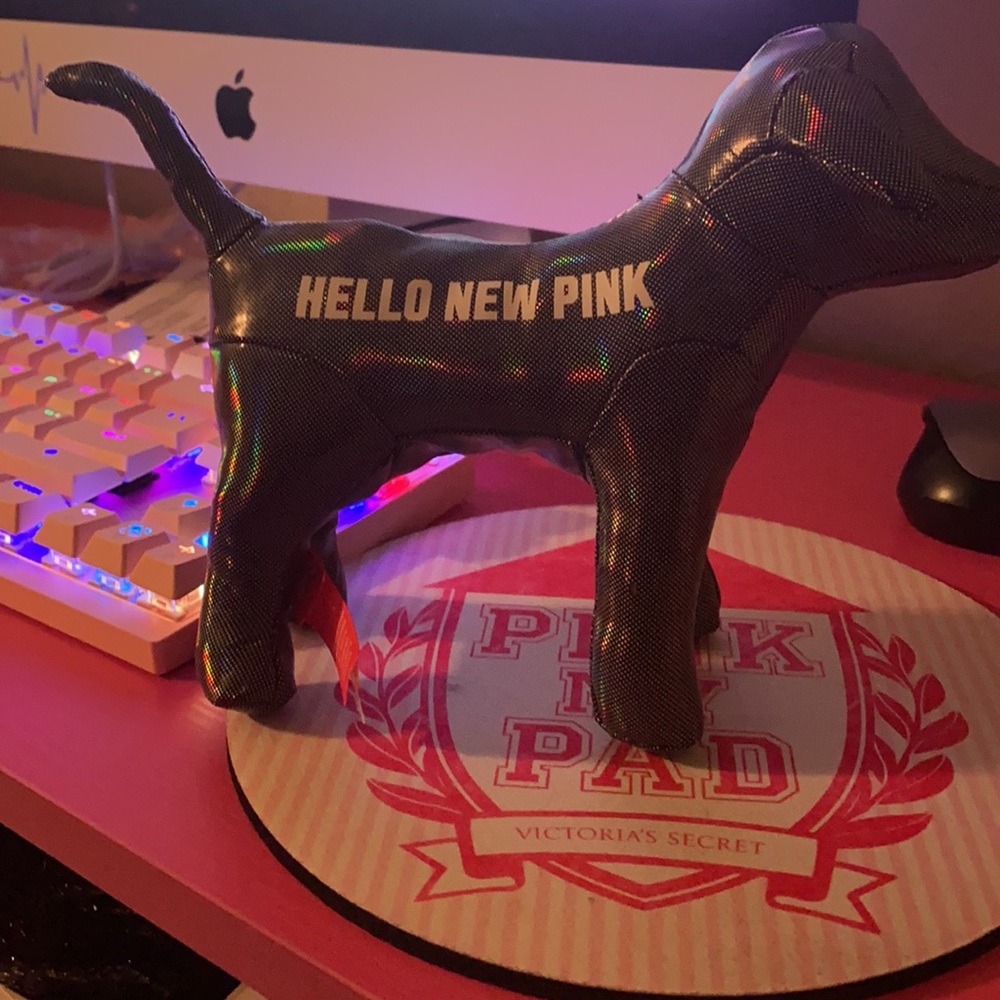—— SOLD Hello New Pink dog